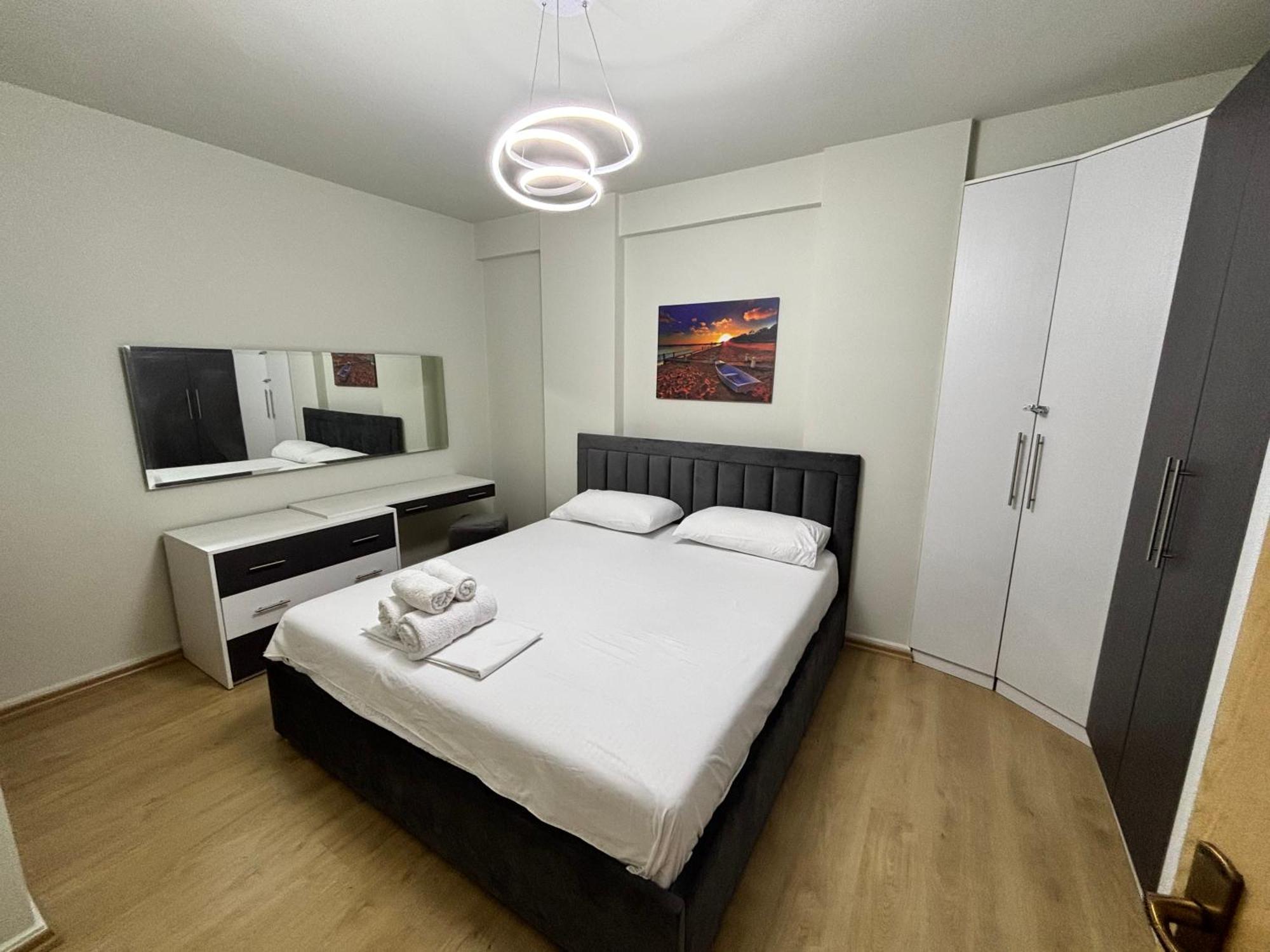 טיראנה Edi'S Apartament מראה חיצוני תמונה