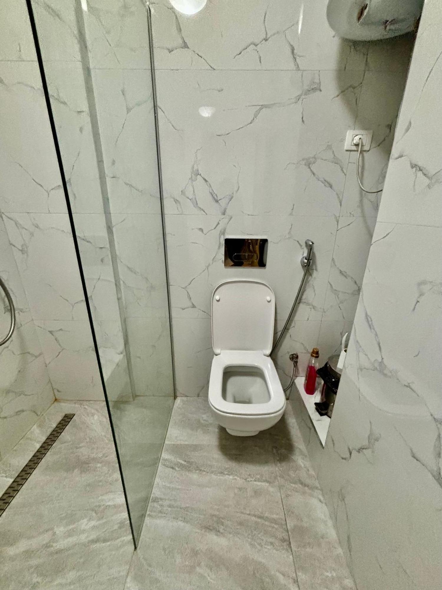 טיראנה Edi'S Apartament מראה חיצוני תמונה