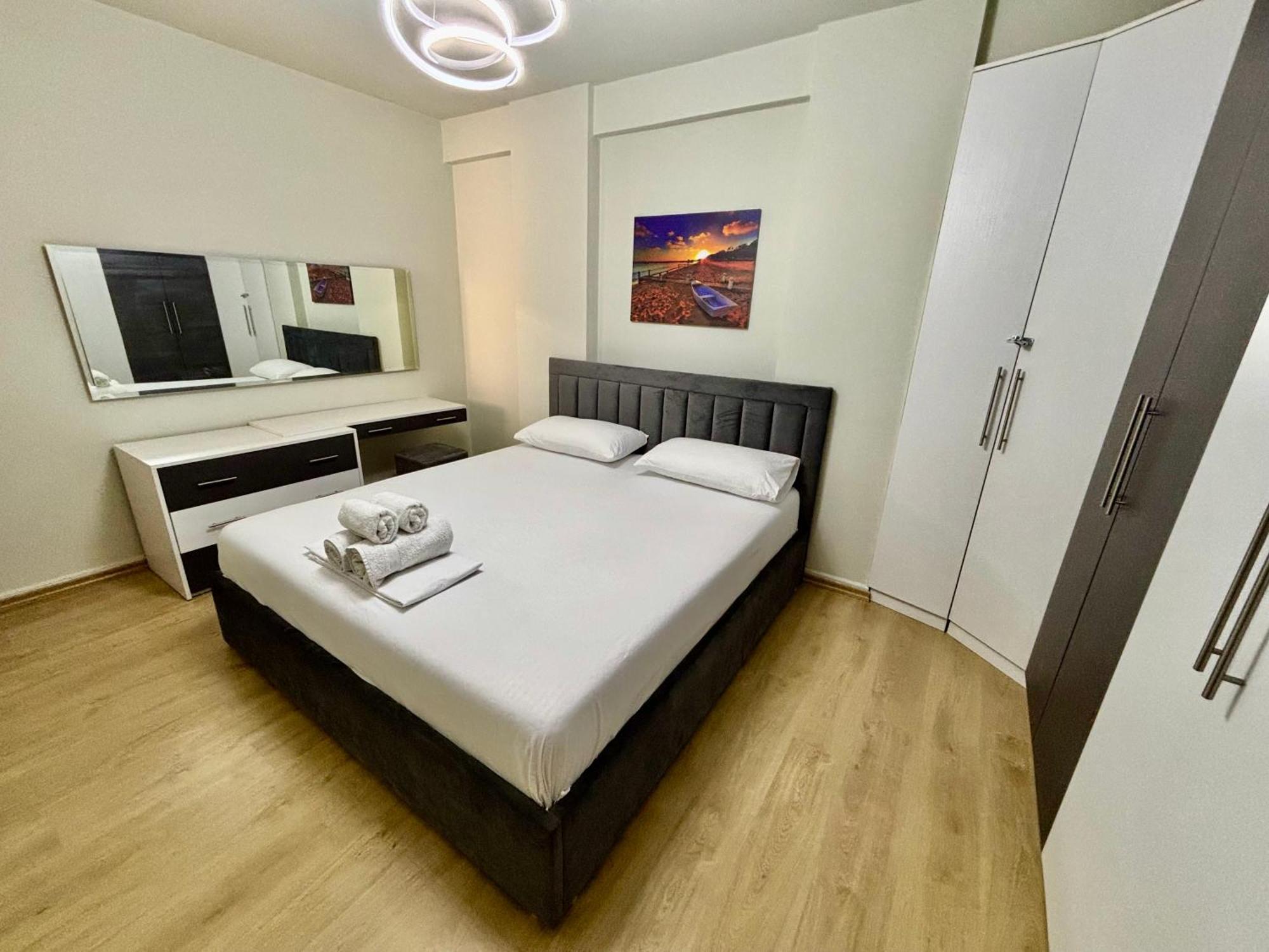 טיראנה Edi'S Apartament מראה חיצוני תמונה