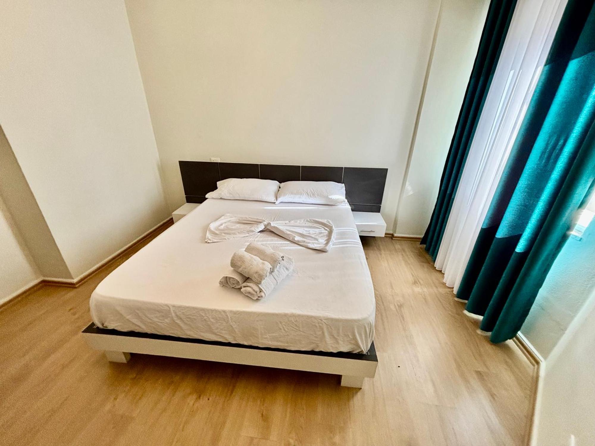 טיראנה Edi'S Apartament מראה חיצוני תמונה